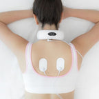 Masajeador de cuello Neck Pulse en uso para aliviar la tensión cervical